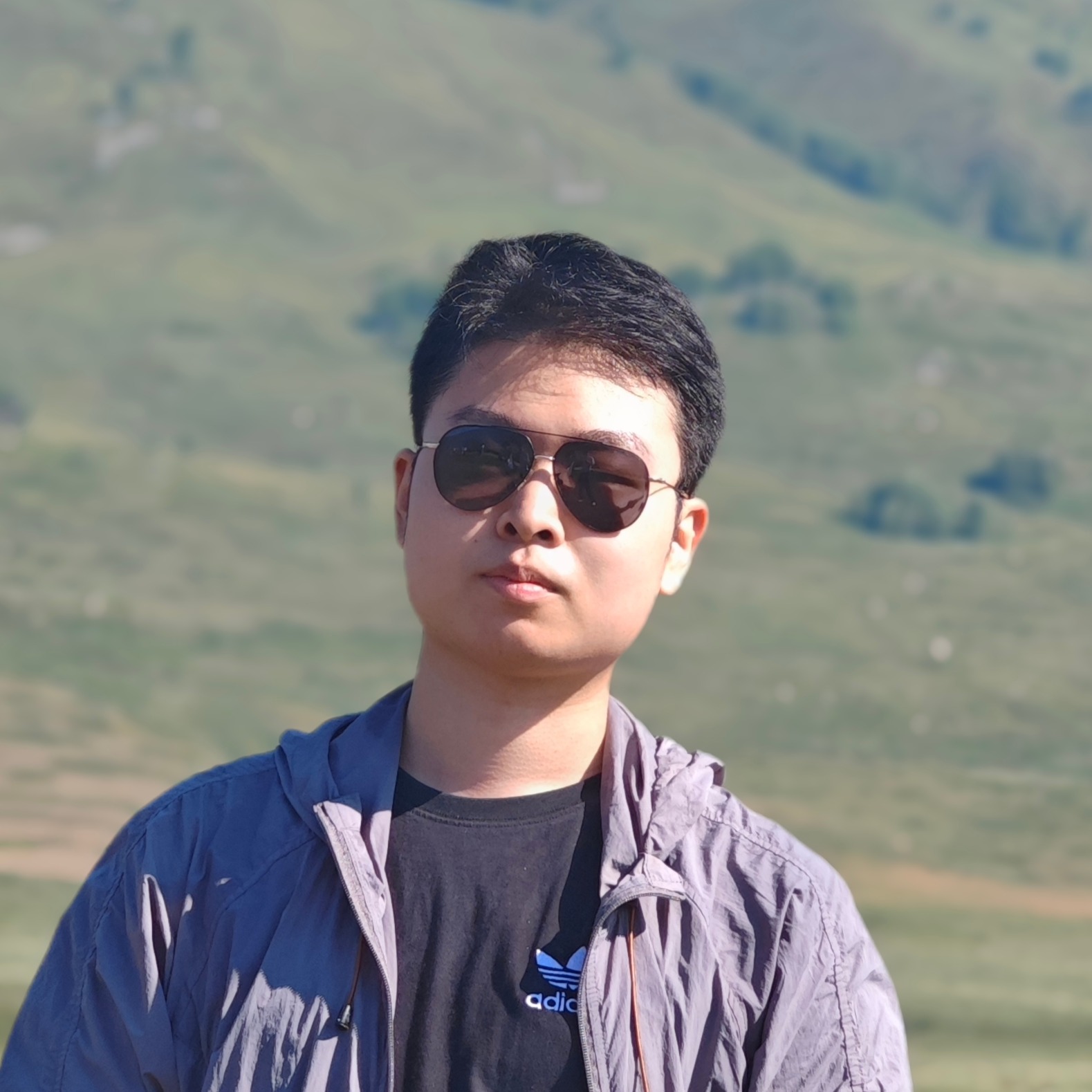 Yixuan Mei